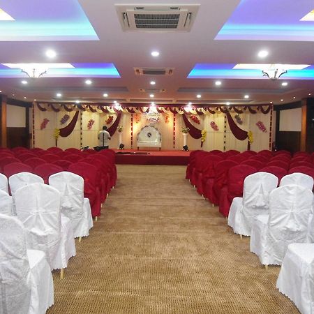 Rr Inn Palayankottai Dış mekan fotoğraf