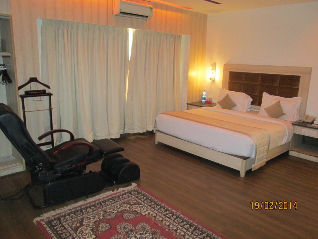 Rr Inn Palayankottai Oda fotoğraf