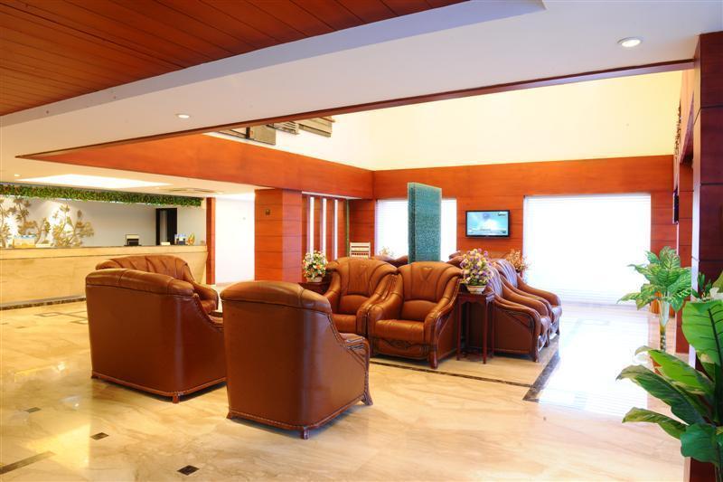 Rr Inn Palayankottai Dış mekan fotoğraf